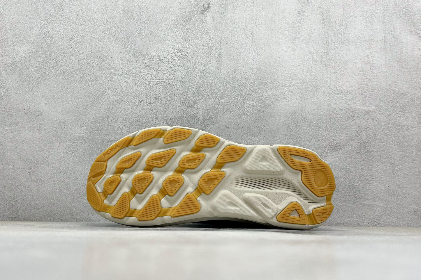 HOKA Clifton 9 Navy Gum Running Sneakers