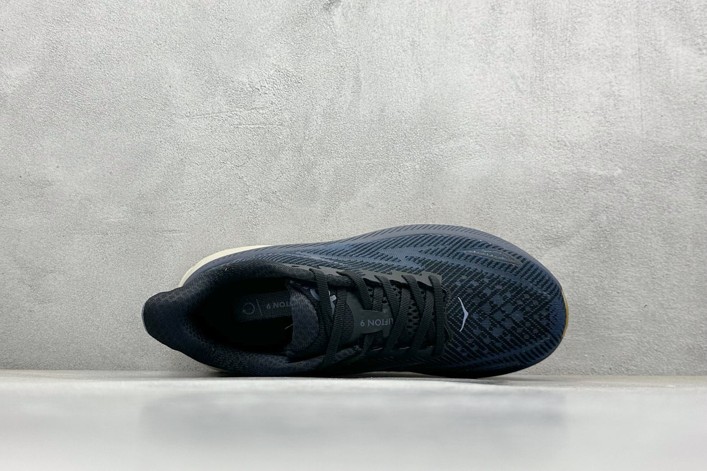 HOKA Clifton 9 Navy Gum Running Sneakers