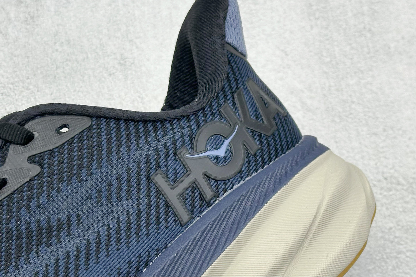 HOKA Clifton 9 Navy Gum Running Sneakers