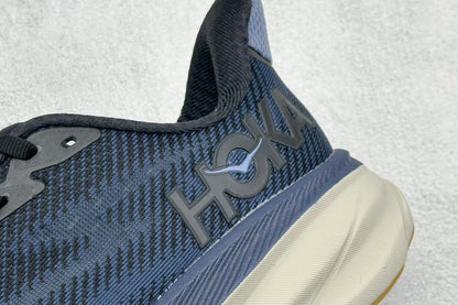 HOKA Clifton 9 Navy Gum Running Sneakers