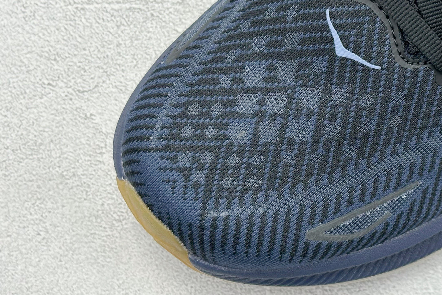 HOKA Clifton 9 Navy Gum Running Sneakers