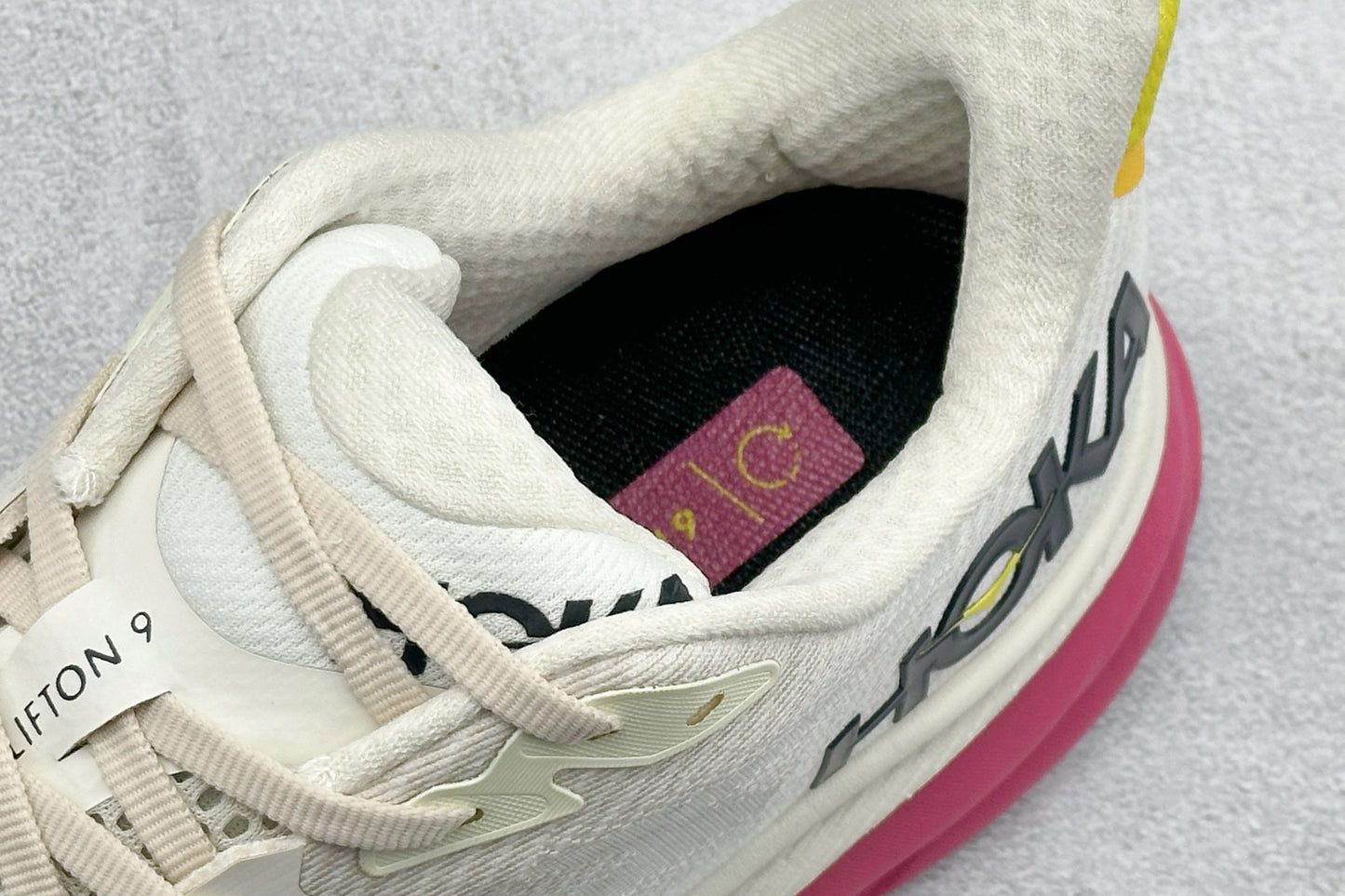 HOKA Clifton 9 Cream/Fuchsia Daily Running Trainers