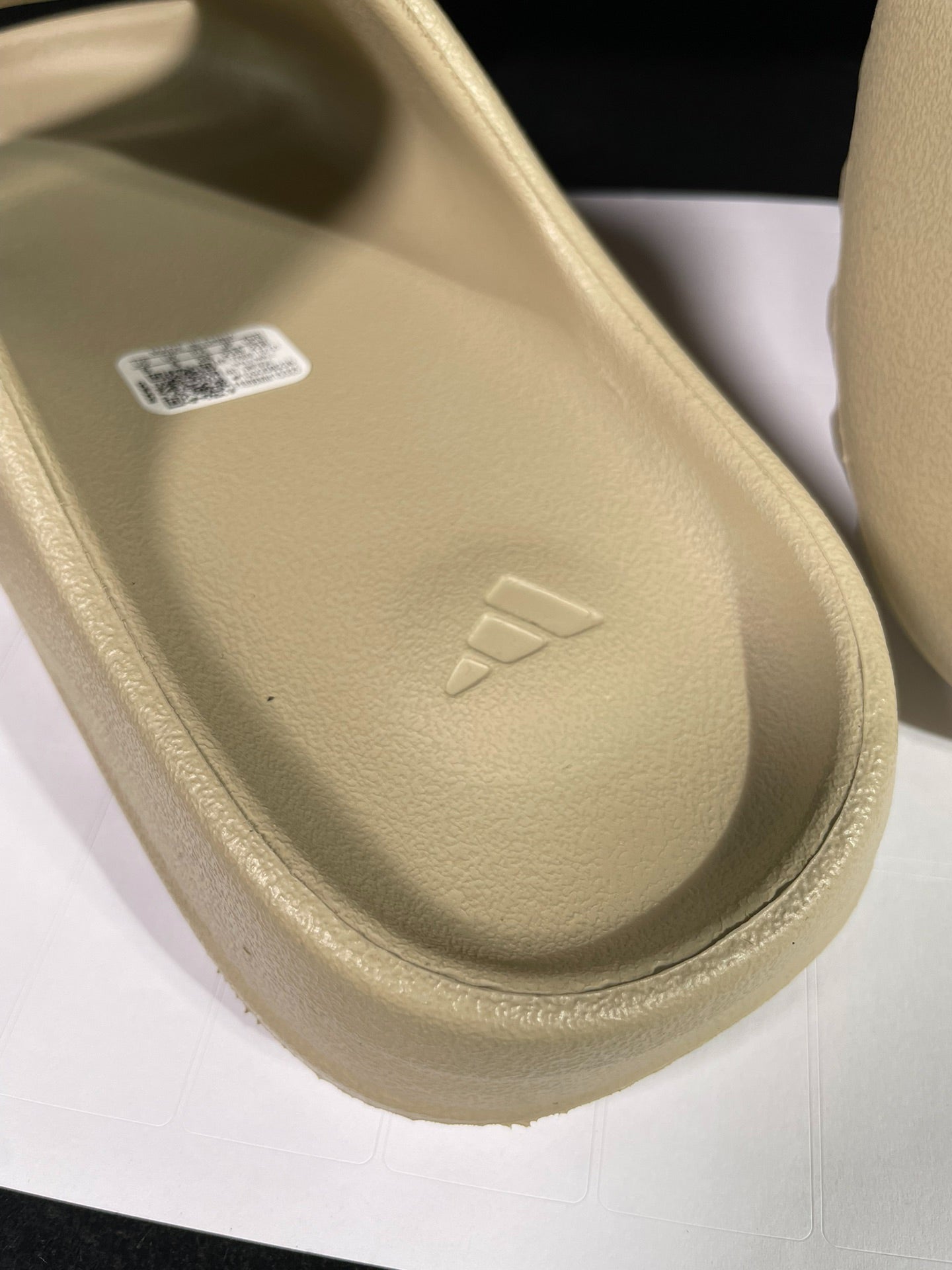 adidas YEEZY Slide Warm Beige Tan