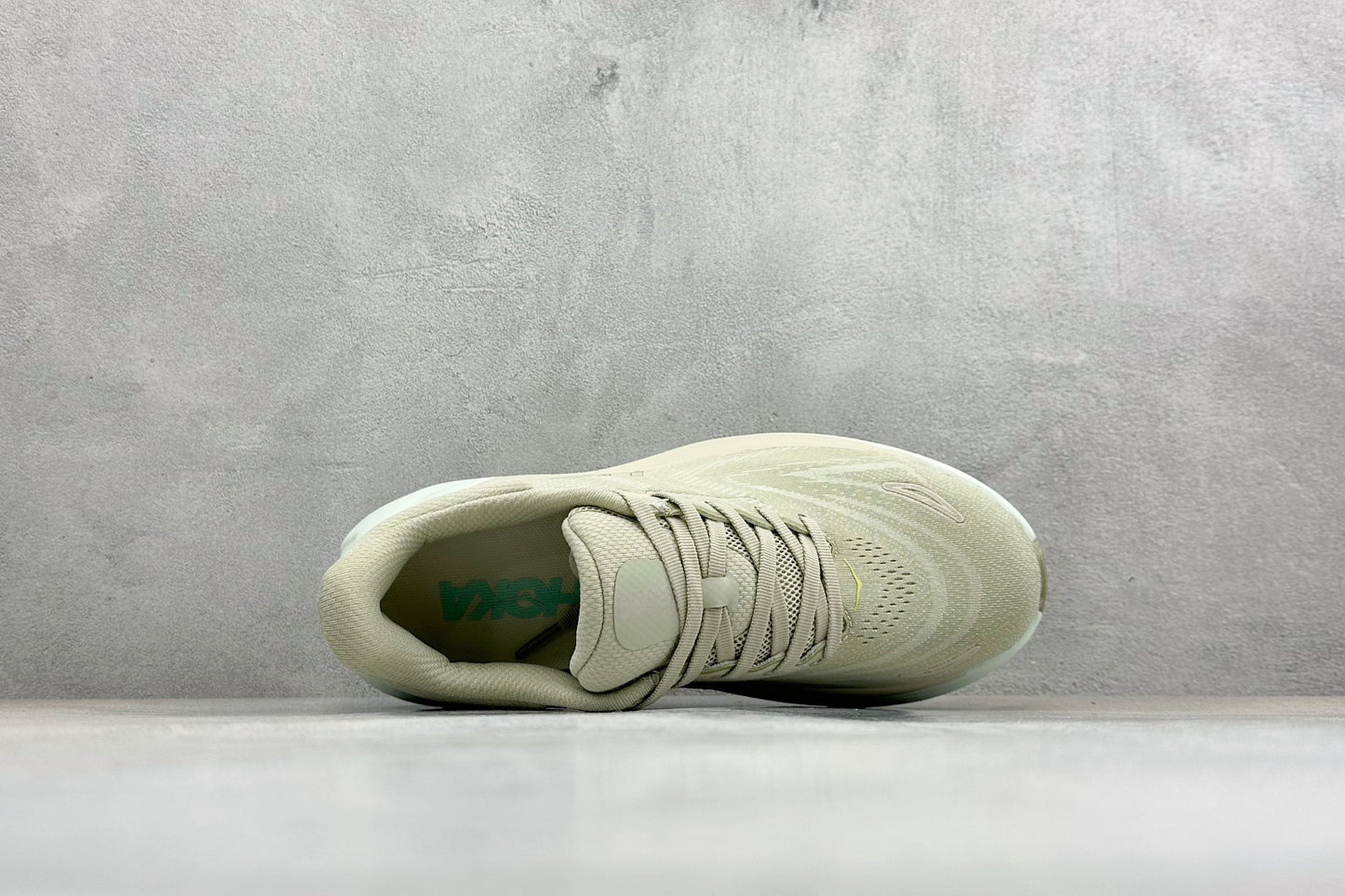 HOKA Arahi 8 Oat Mint Women Stability Running Sneakers