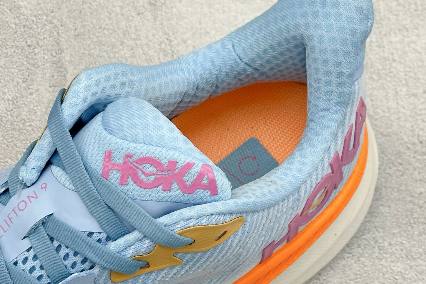 HOKA Clifton 9 Coastal Sky