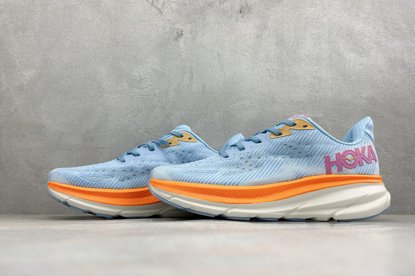 HOKA Clifton 9 Coastal Sky