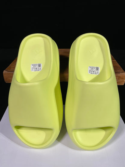 adidas YEEZY Slide "Glow Green"