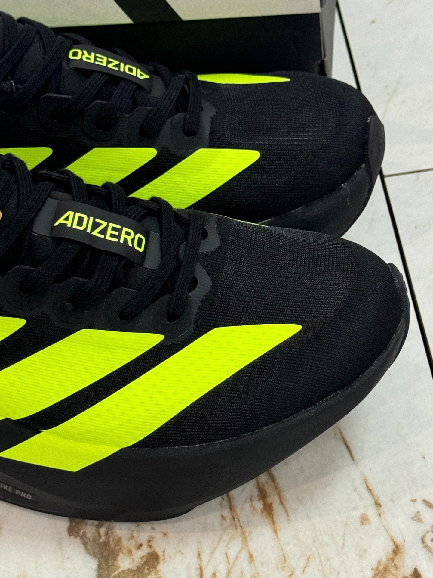 adidas Adizero Evo SL "Core Black / Lucid Lemon"