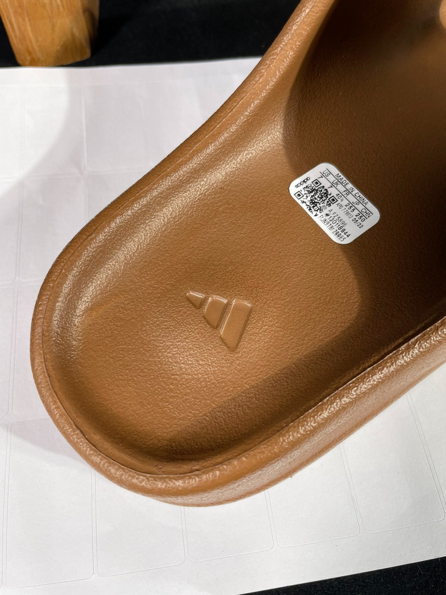 adidas YEEZY Slide "Flax"