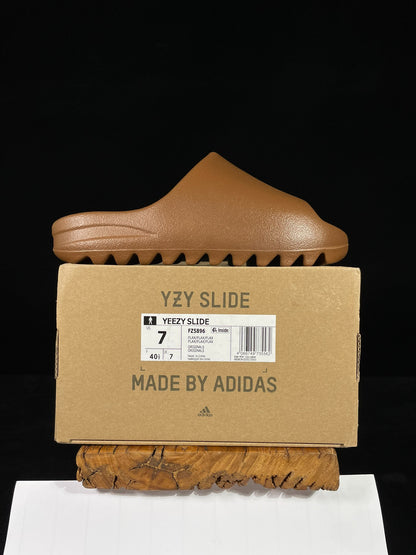 adidas YEEZY Slide "Flax"