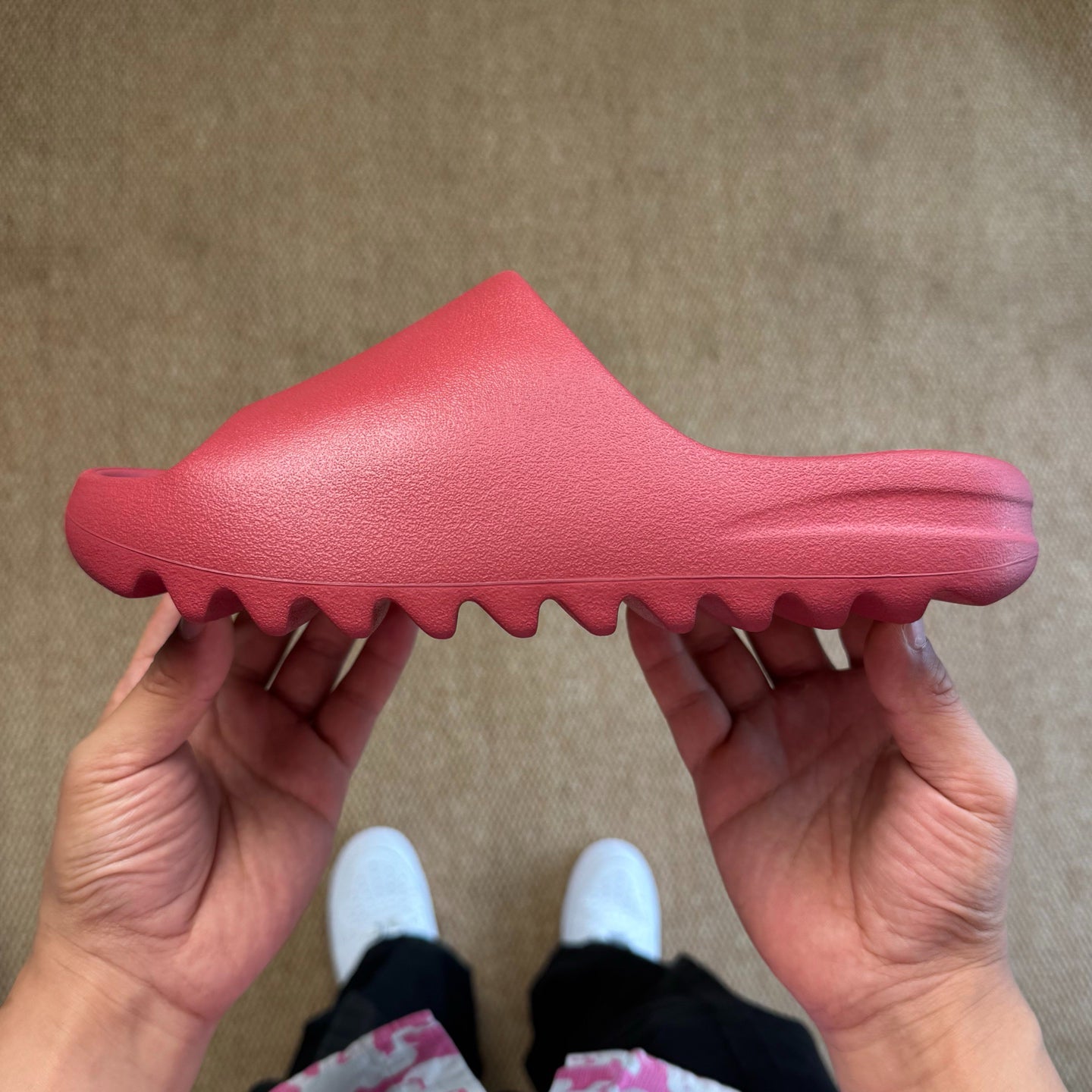 Adidas Yeezy Slide “Garmine”