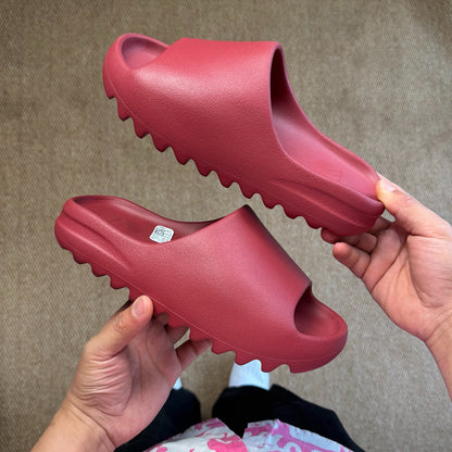 Adidas Yeezy Slide “Garmine”