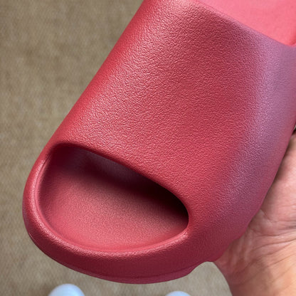 Adidas Yeezy Slide “Garmine”
