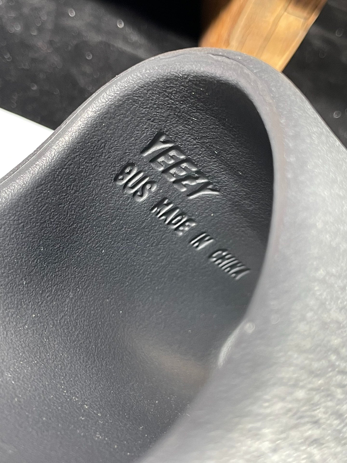 adidas YEEZY Slide "Onyx" Men's Casual Foam Sandal Slides