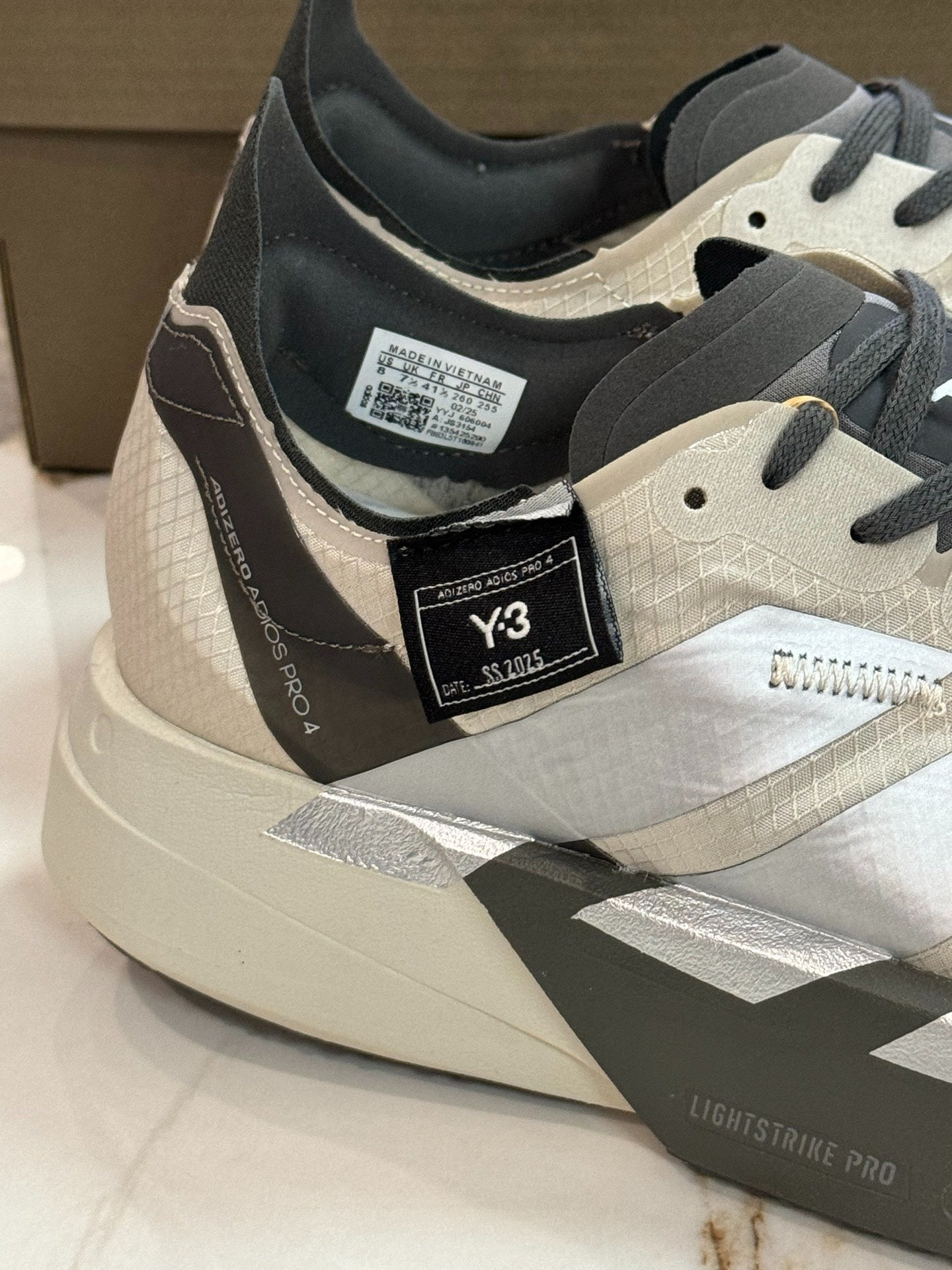 adidas Y-3 Adios Pro 4 Running Shoes - Alumina / Cinder / Core Black