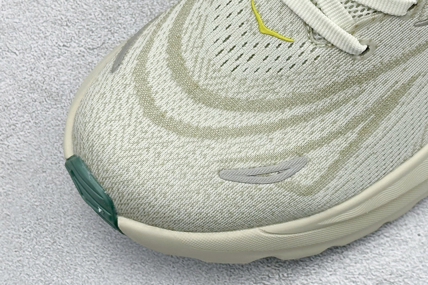 HOKA Arahi 8 Off White Deep Green Stability Running Shoes
