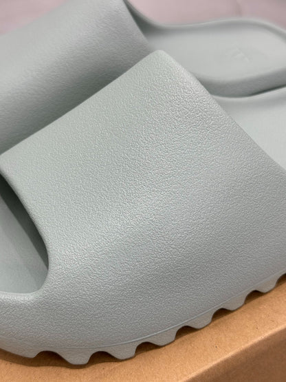 adidas YEEZY Slide "Salt"