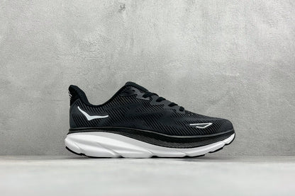 HOKA Clifton 9 Black