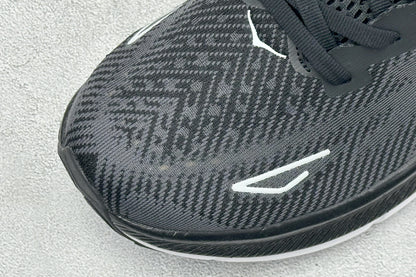 HOKA Clifton 9 Black