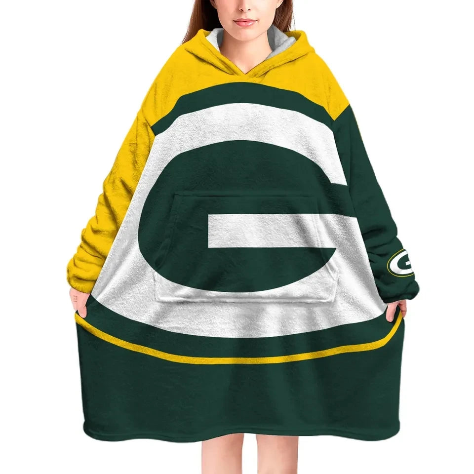 Green Bay Packers Oversized Logo Cozy 3D Blanket Hoodie
