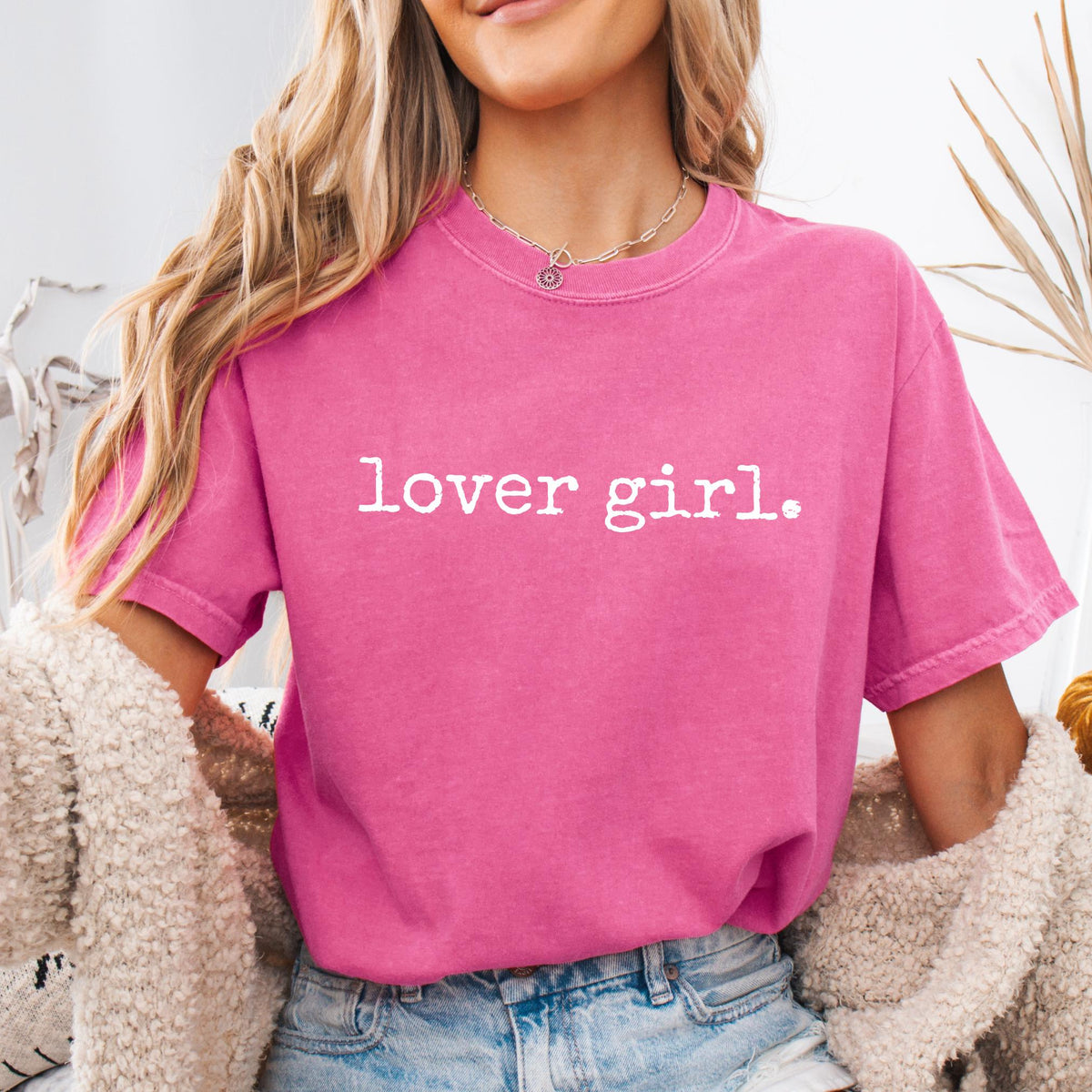 Trendy Comfort Colors Girly T-Shirt: Lover Girl Soft Girl Aesthetic Tee For Women Valentines Day Shirt
