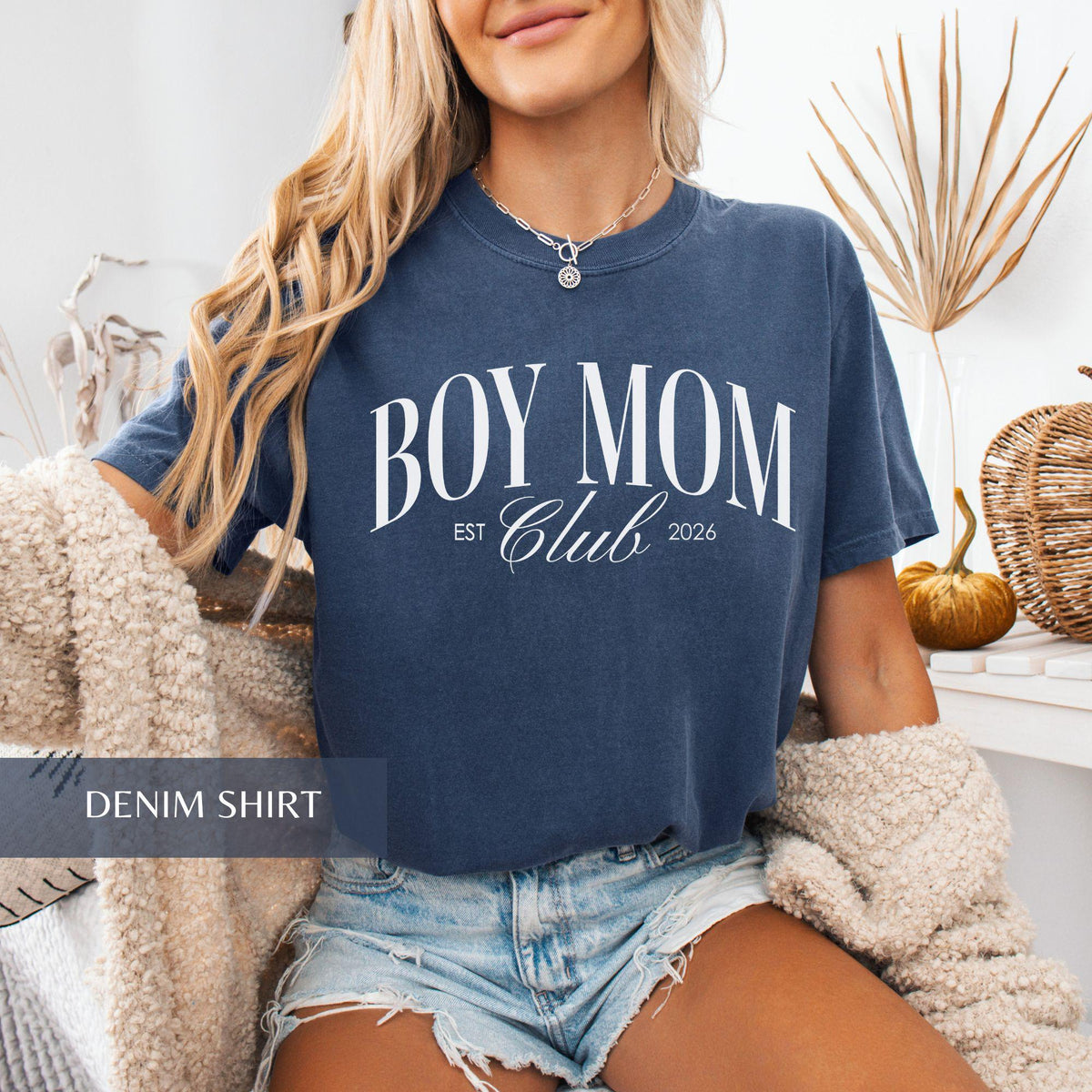 Boy Mom Club Comfort Colors Sweatshirt and T-Shirt, Mama Tee, Mom of Boys T-Shirt, Trendy Mama Sweater, New Mom Crewneck, Gift for Mom