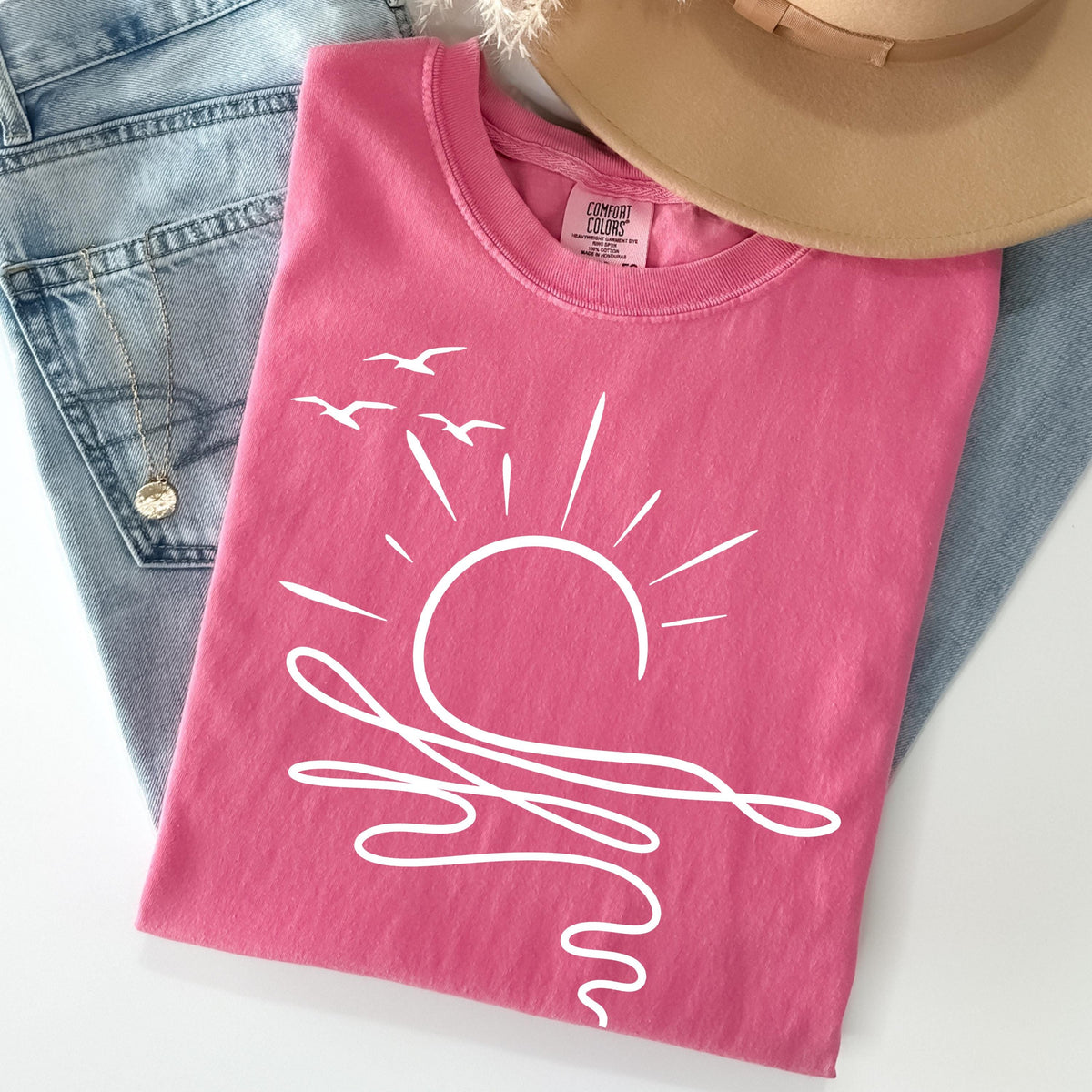 Comfort Colors Sun Ocean Shirt - Linear Graphic Boho Summer T Shirt - Trendy Beach Tee - Cute Minimalist Summer Tee